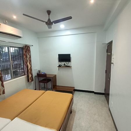 Hotel Parth Residency كولهابور المظهر الخارجي الصورة