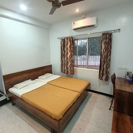 Hotel Parth Residency كولهابور المظهر الخارجي الصورة