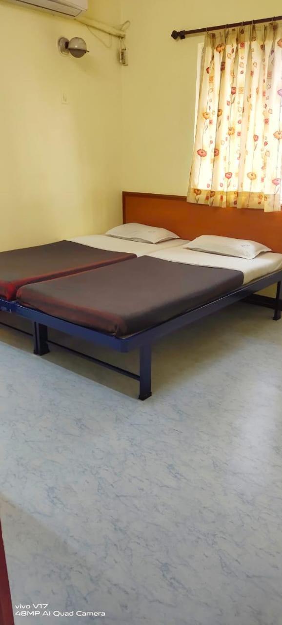 Hotel Parth Residency كولهابور المظهر الخارجي الصورة